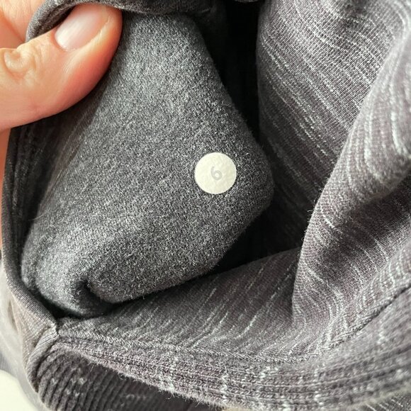 Lululemon Activewear Jacket Full Zip Hooded Stretch Thumbholes Gray Black 6 - Picture 6 of 9